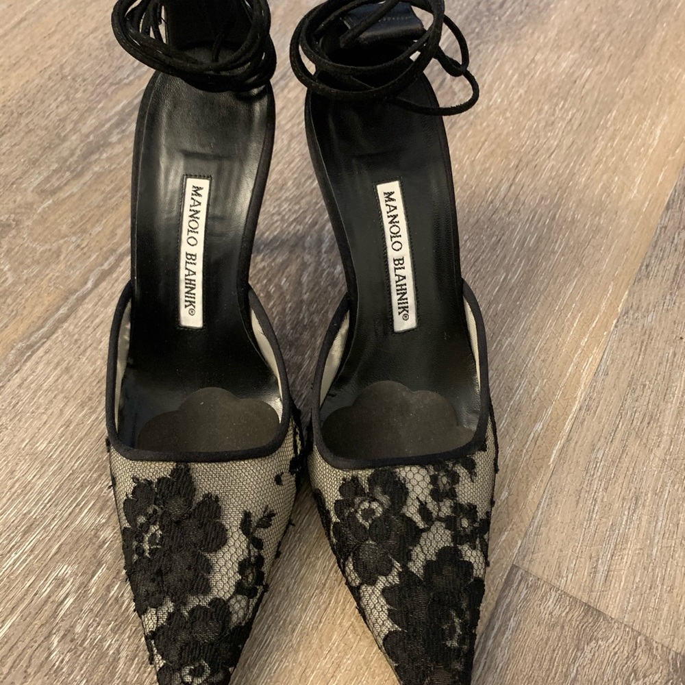 Pre owned - Picture 2 of 5